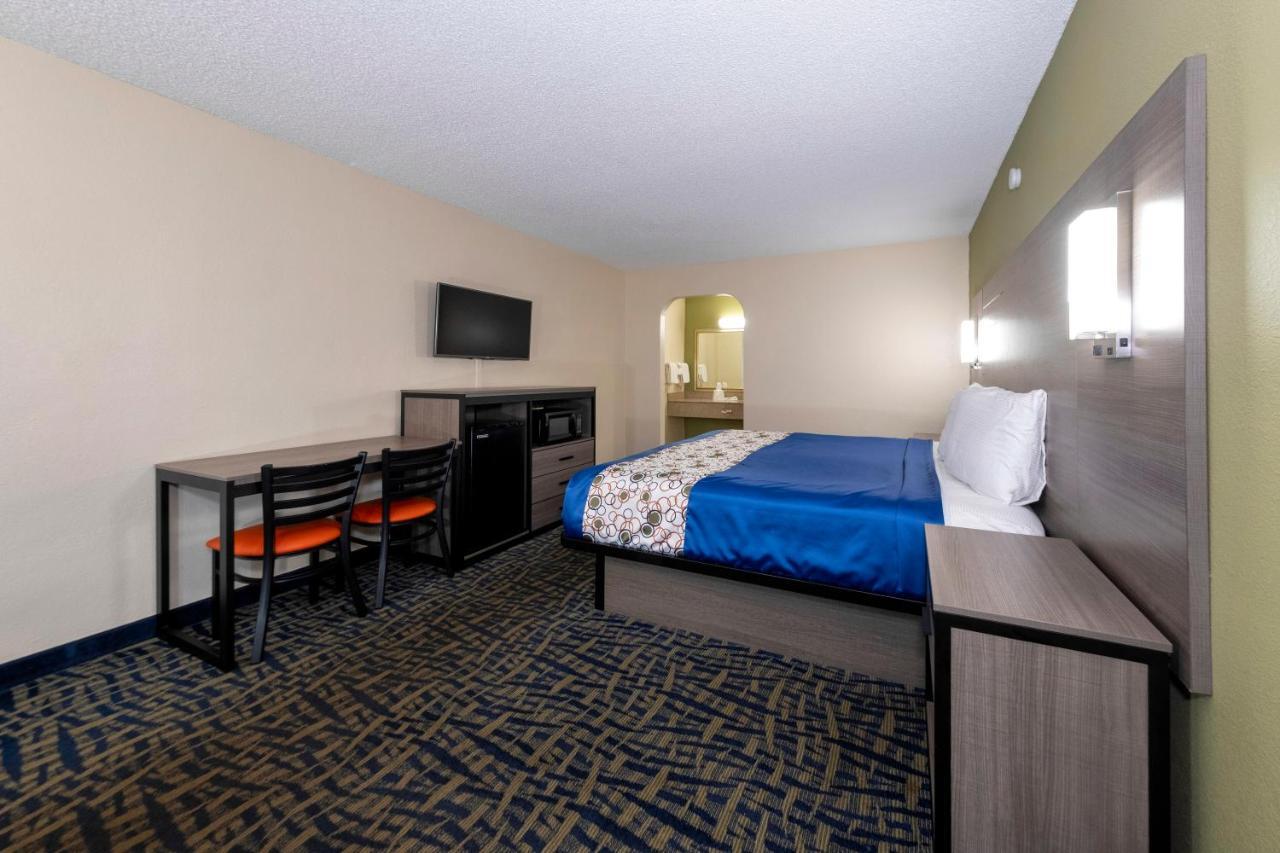 Budget Inn West Melbourne Bagian luar foto